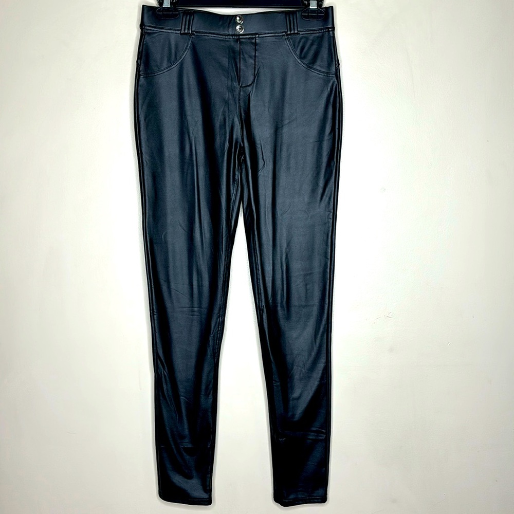 Black Faux Leather Pants | Spandex Waist | Cinched Butt | Bubble Butt Leggings